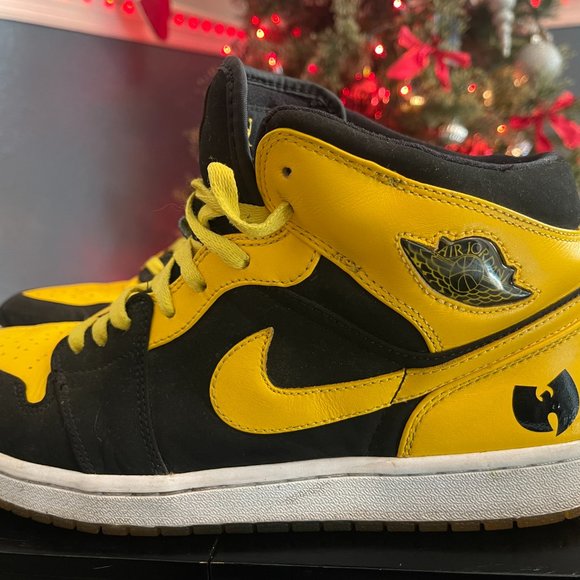 Nike Air Jordan High Custom WU Size 13 Mens Shoes - Picture 3 of 9